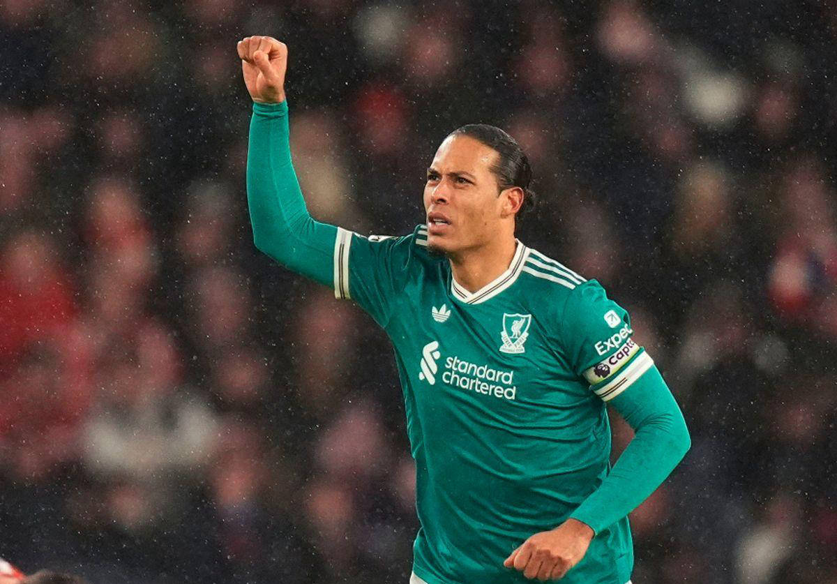 范戴克头球致胜助利物浦重返胜轨，杰拉德高度评价防线提升